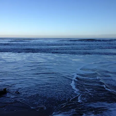 Moonfleet Boutique Guest house 3*