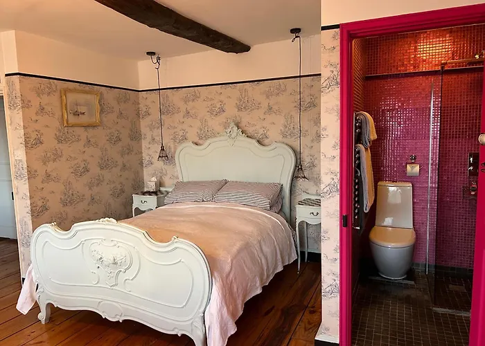 Moonfleet Boutique Guest house