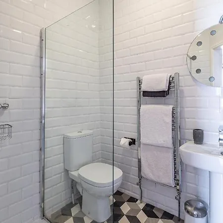 Moonfleet Boutique Konukevi Skinningrove